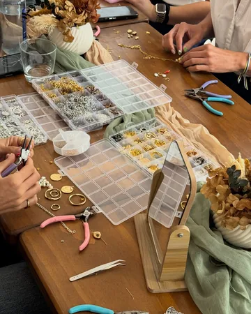 Studio Bbloom: uno de sus talleres de joyería